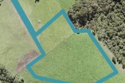 12B Arrowsmith Road, Waitākere, Auckland