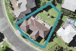 12 Callender Place, Shelly Park, Auckland