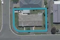 2/12 Queenspark Drive, Parklands, Christchurch