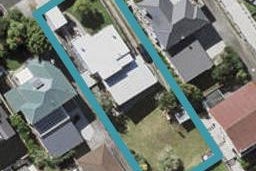 2/34 Bracken Avenue, Takapuna, Auckland