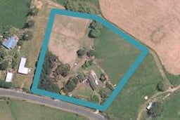 393 Grahams Beach Road, Waiuku