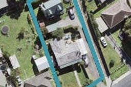 2/16 Lancaster Road, Beach Haven, Auckland