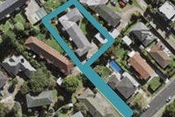 1/21 Evelyn Place, Hillcrest, Auckland