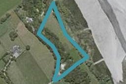 44 Totaranui Road, Hautere
