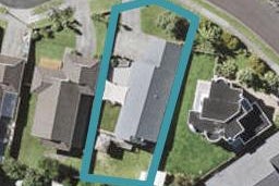 10 Woodview Rise, Botany Downs, Auckland