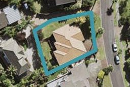 6 St Lucia Place, Unsworth Heights, Auckland