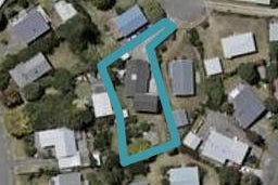 22 Adrian Grove, Waikanae Beach, Waikanae