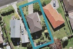 12 Darlington Place, Glendene, Auckland