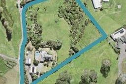 16 WAIRERE Road, Waitakere, Auckland 