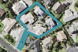 2/18 Woodgers Way, Somerville, Auckland