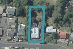 8 Rennie Street, Green Island, Dunedin