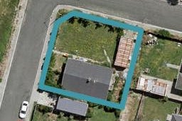 1 Kirk Crescent, Bluff