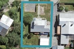 76 Theodore Street, Bluff