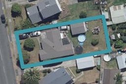 32 Deanwell Avenue, Deanwell, Hamilton