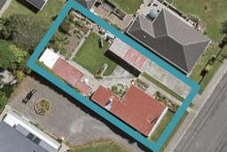 19 Walker Street, Bluff