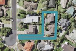 2/47 Wiltshire Place, Somerville, Manukau