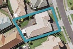 10 Arrathorne Place, Northpark, Auckland