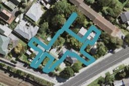 18 Red Arches Road, Henderson, Auckland