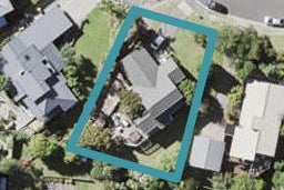 102 Nigel Road, Browns Bay, Auckland