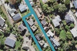 4/8A West Lynn Road, Titirangi, Auckland