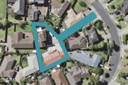 1/25 Channing Crescent, Botany Downs, Auckland