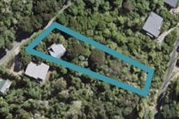 1A Burrell Road, Surfdale, Waiheke Island