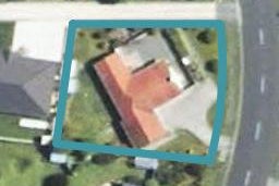 19 Elizabeth Grove, Stratford