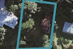 10 Seaview Road, Piha, Piha