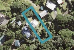 29 Beach Valley Road, Piha, Piha
