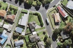 1 Woodhams Street, Beach Haven, Auckland