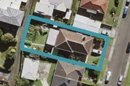 3 Dudding Avenue, Northcote, Auckland