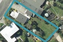 24 Cornwall Place, Tata Beach