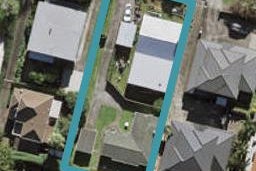 2/12 Torrance Street, Royal Oak, Auckland