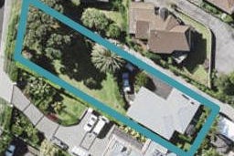 17 Beach Road, Castor Bay, Auckland