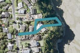 125 Pah Road, Cockle Bay, Auckland
