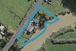 2294 State Highway 16, Helensville, Helensville