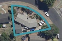 33 Elmwood Crescent, Pukete, Hamilton
