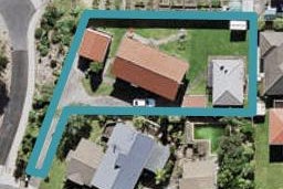 11 Castlewood Grove, Blockhouse Bay, Auckland