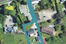 23 Flint Road West, Stratford