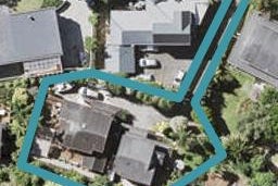 2/8 Penguin Drive, Murrays Bay, Auckland