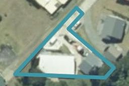 11B Government Road, Raglan