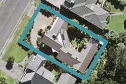 32 Sylvania Crescent, Lynfield, Auckland