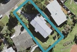 6 Cheryl Place, Hillcrest, Auckland