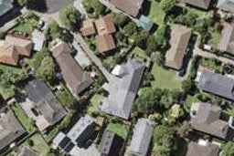 2/8 Everingham Place, Sunnyhills, Auckland