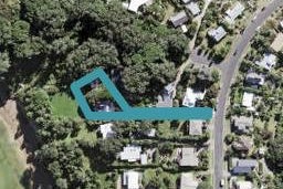 33 Kennedy Point Road, Surfdale, Waiheke Island