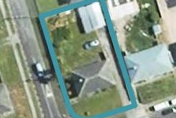 22 Warwick Road, Stratford