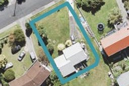 22B Barron Drive, Green Bay, Auckland