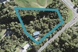 12 Coatesville-Riverhead Highway, Albany