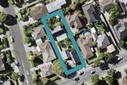 2/23 Eastern Beach Road, Eastern Beach, Auckland
