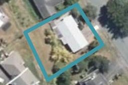 8 Shackle Lane, Whitby, Porirua